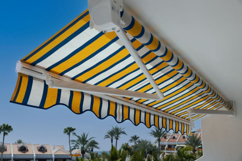 Retractable Awning Replacement in Sonoma County, CA